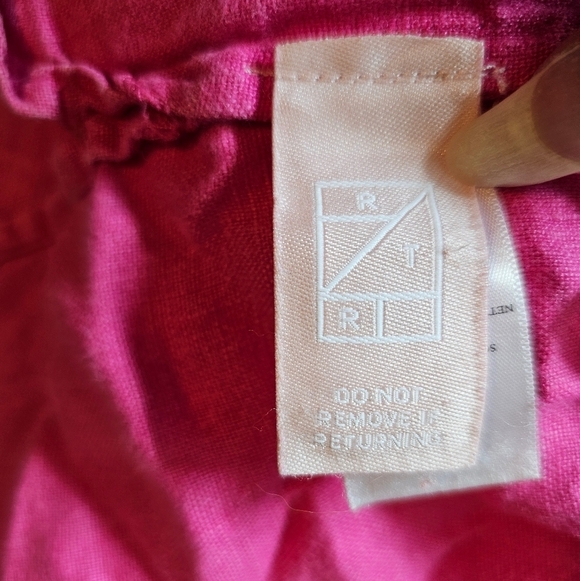 Rails Women's Linen Raspberry Pink Short-Sleeve Mackinley Button-Down Shirt, S - Picture 10 of 14